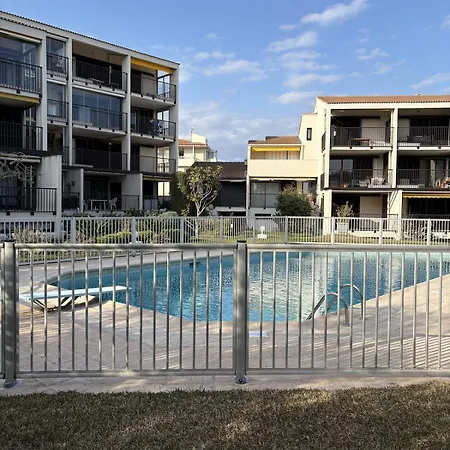 Apartmán Superbe Terrasse Piscine Et *